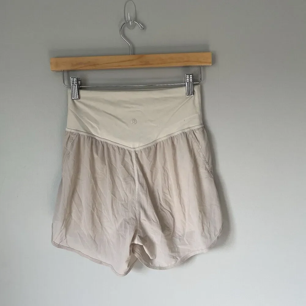Lululemon Nulu Mesh High Rise Athletic shorts Beige Tan Lightweight Size 4